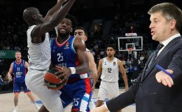 (ÖZET) Anadolu Efes – Paris Basketball maç sonucu: 84-93 | İç sahadaki kriz sürüyor!